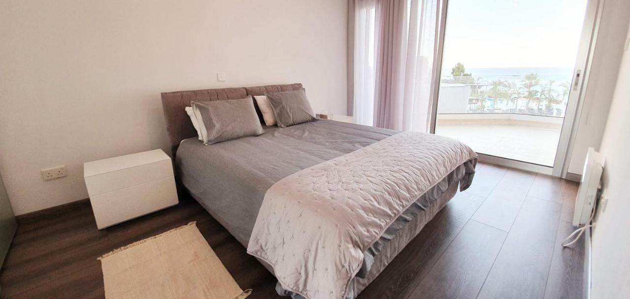 레메소스 Pegasus Beach Front 아파트 외부 사진