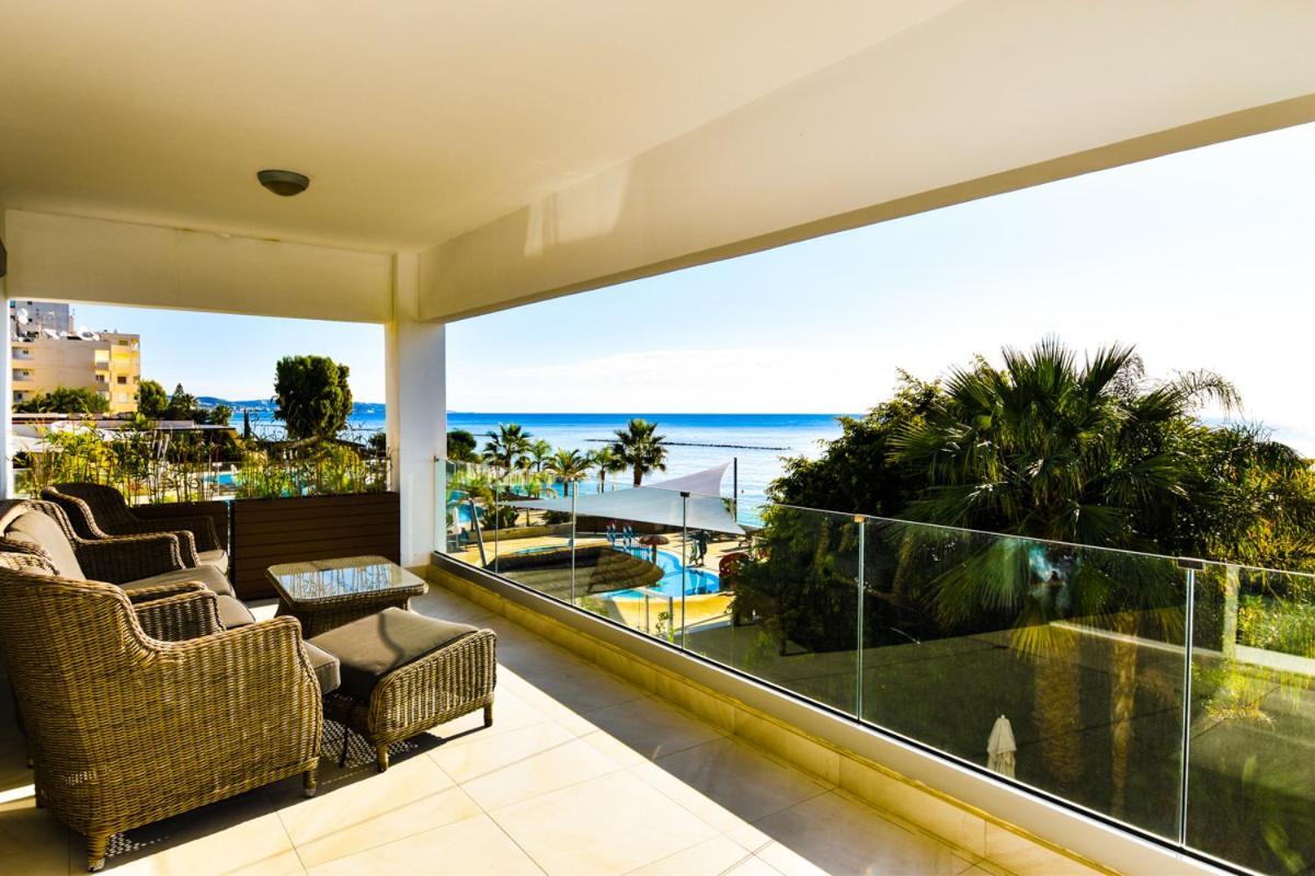 레메소스 Pegasus Beach Front 아파트 외부 사진